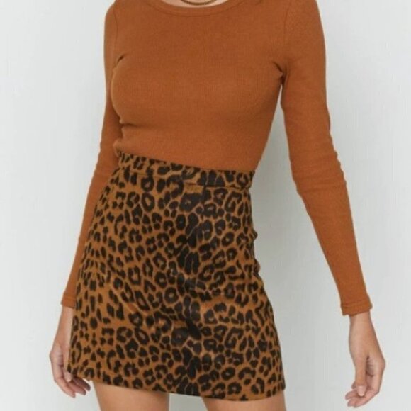 WILDSIDE leopard Print Mini Skirt - Picture 5 of 10